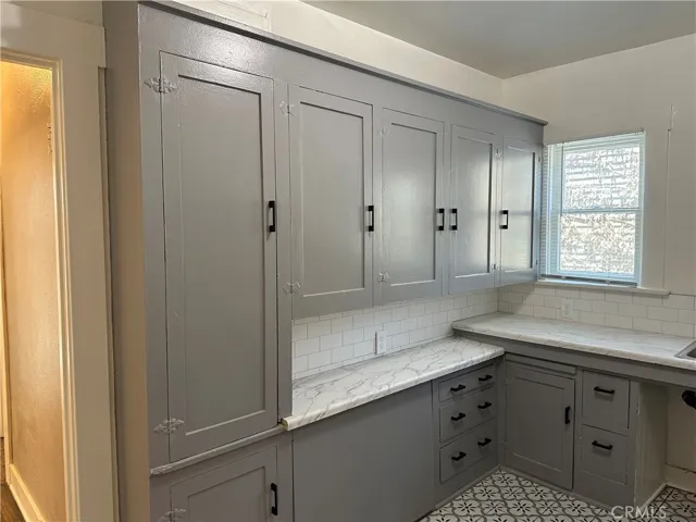 1013 Locust Avenue, Long Beach, California 90813