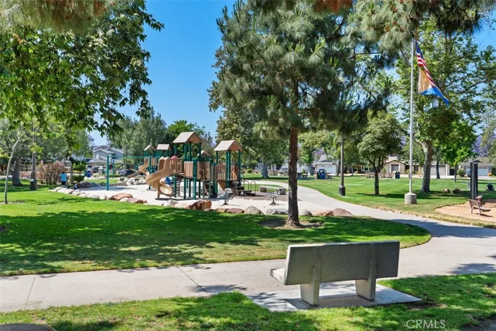 1107 W Memory Lane 14a, Santa Ana, California 92706