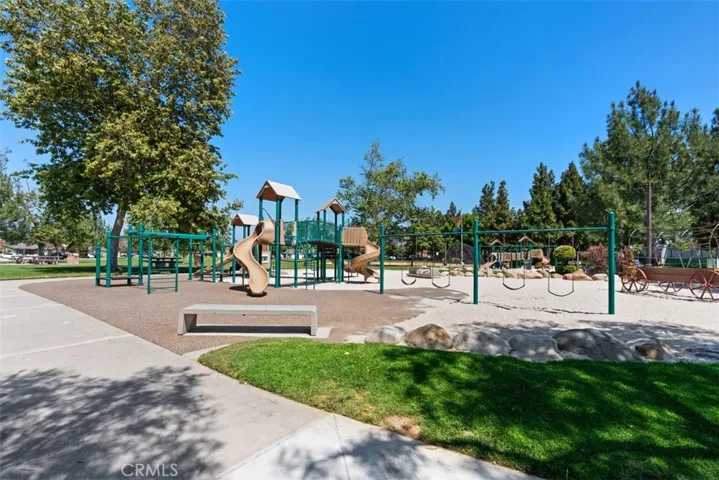 1107 W Memory Lane 14a, Santa Ana, California 92706