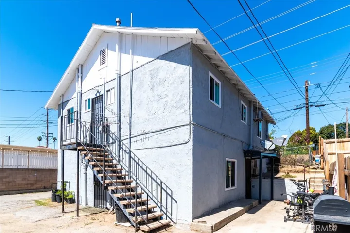2826 10th Street, Riverside, California 92507