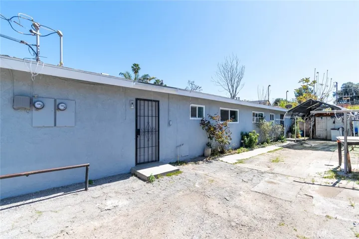 2826 10th Street, Riverside, California 92507