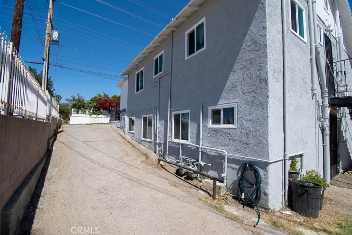 2826 10th Street, Riverside, California 92507