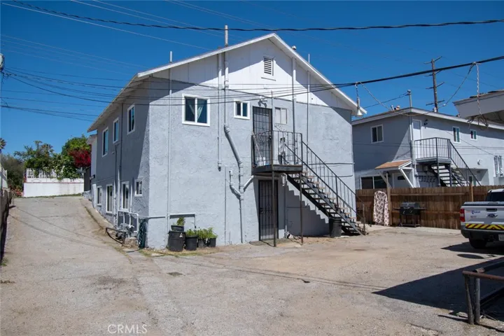 2826 10th Street, Riverside, California 92507