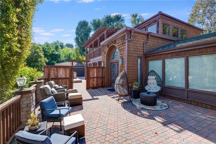 3300 Palos Verdes Drive E, Rancho Palos Verdes, California 90275