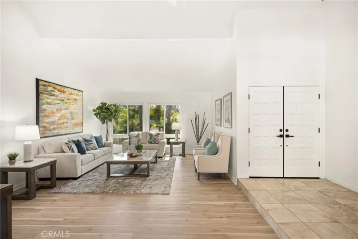 384 S Country Hill Road, Anaheim Hills, California 92808