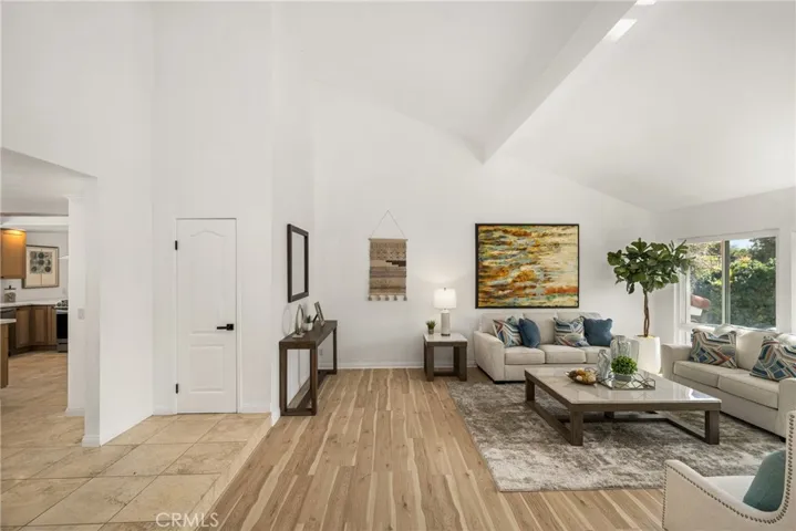 384 S Country Hill Road, Anaheim Hills, California 92808