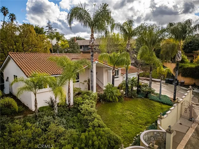 384 S Country Hill Road, Anaheim Hills, California 92808