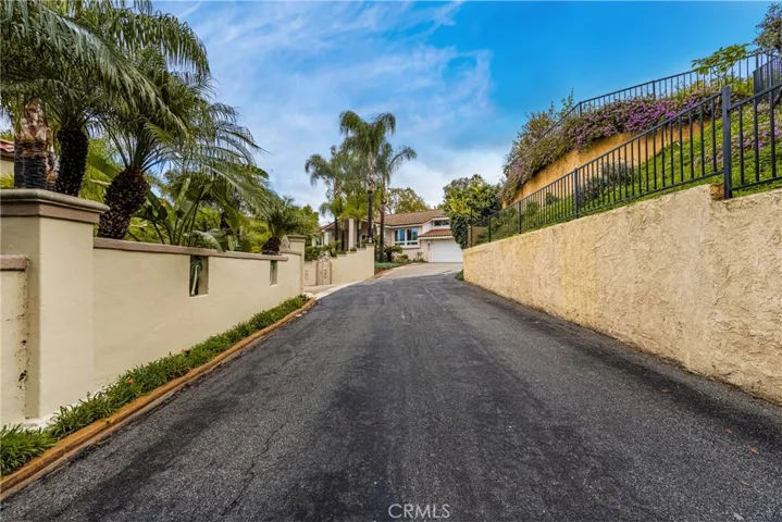 384 S Country Hill Road, Anaheim Hills, California 92808