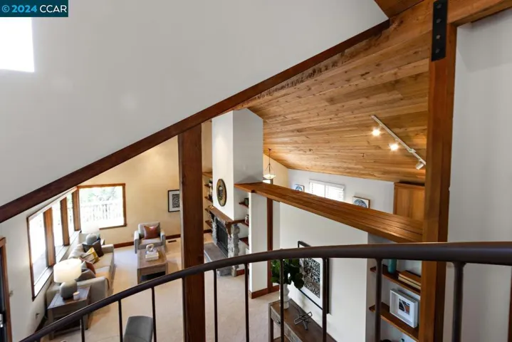 15 Miramonte Road, Orinda, California 94563