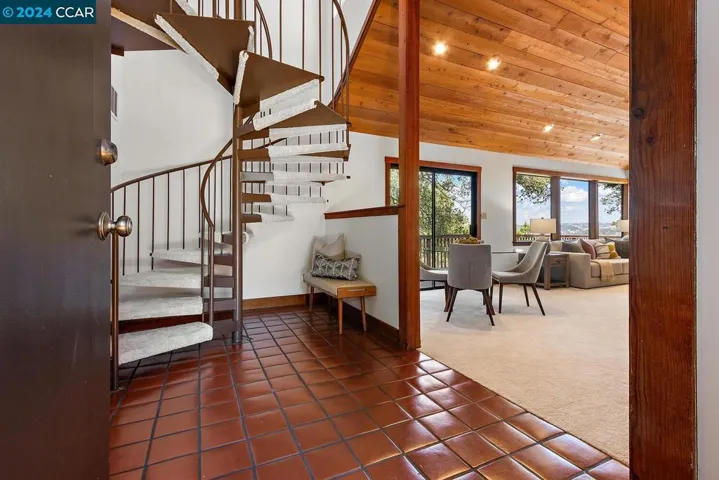 15 Miramonte Road, Orinda, California 94563