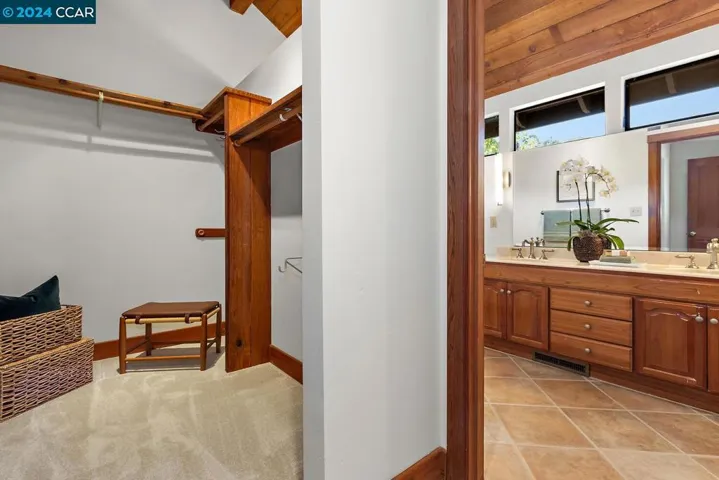 15 Miramonte Road, Orinda, California 94563