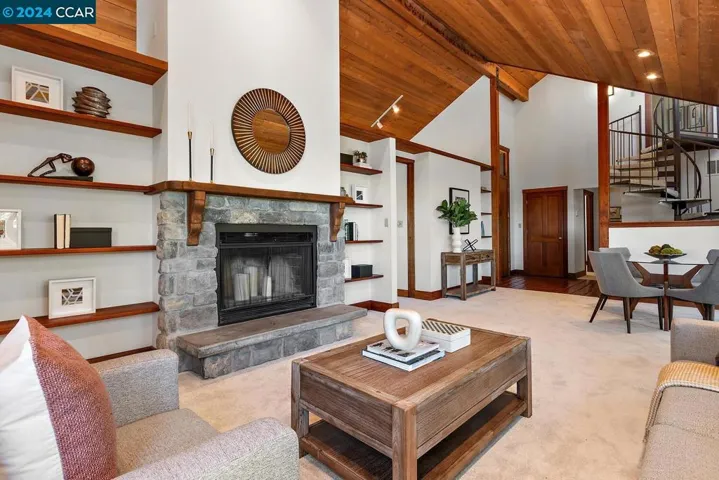 15 Miramonte Road, Orinda, California 94563
