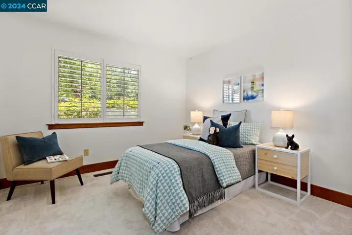 15 Miramonte Road, Orinda, California 94563