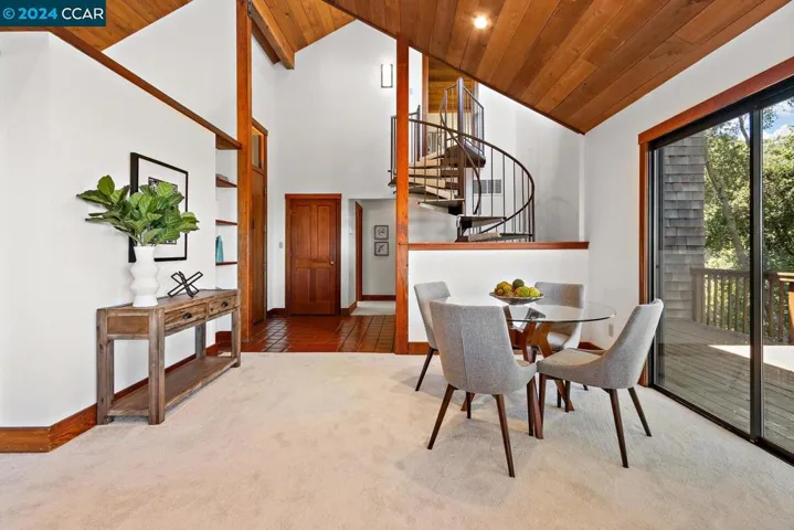 15 Miramonte Road, Orinda, California 94563