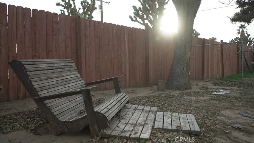 7204 Palm Avenue, Yucca Valley, California 92284