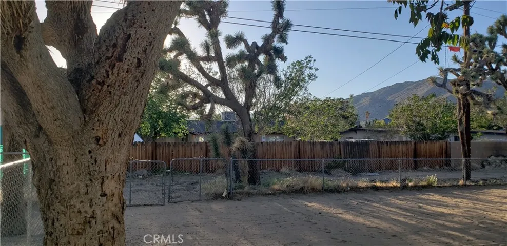 7204 Palm Avenue, Yucca Valley, California 92284