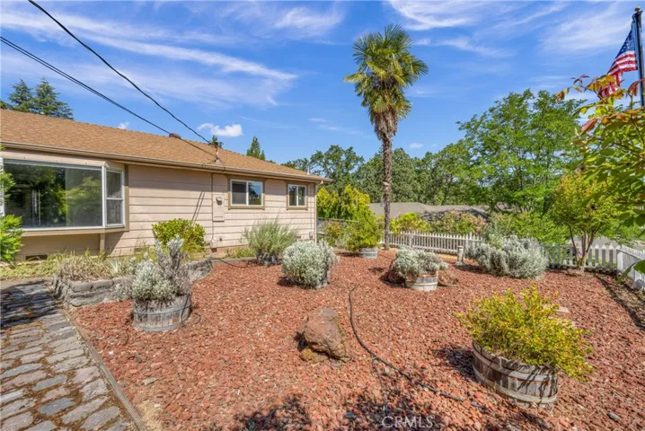 1835 Hartley Street, Lakeport, California 95453