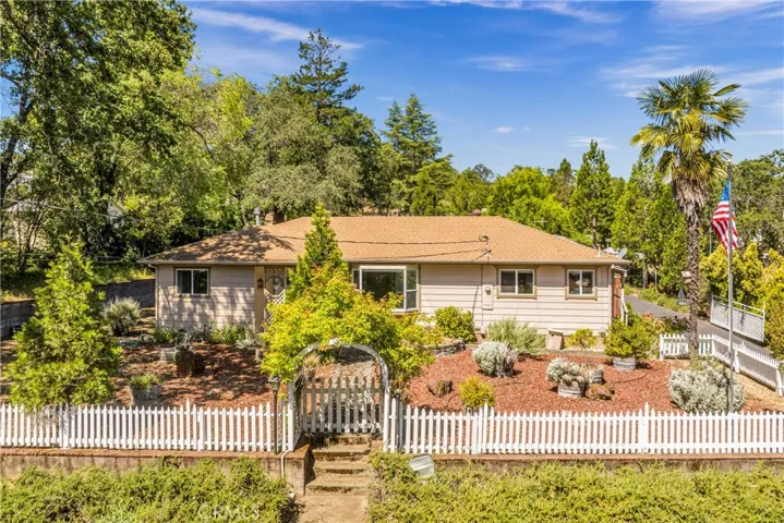 1835 Hartley Street, Lakeport, California 95453