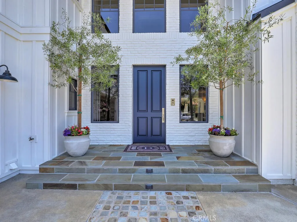 6782 Derby Circle, Huntington Beach, California 92648 home-pic-4