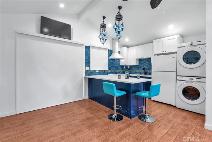 23735 Tiara Street, Woodland Hills, California 91367