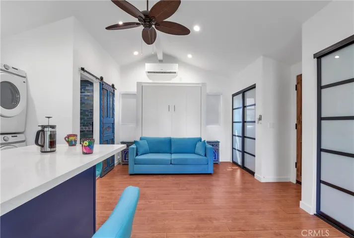 23735 Tiara Street, Woodland Hills, California 91367