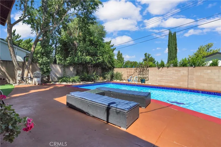 23735 Tiara Street, Woodland Hills, California 91367