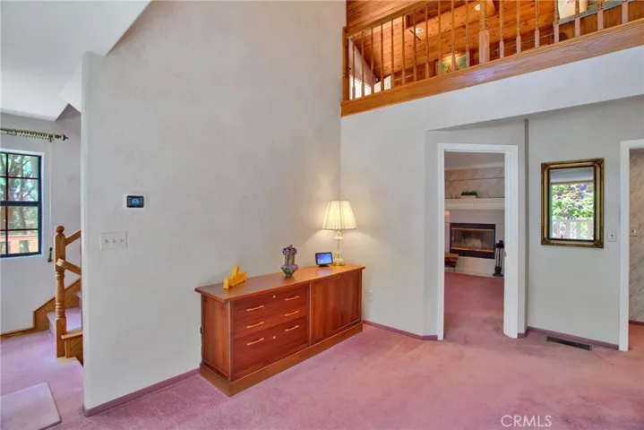 Family room level 2