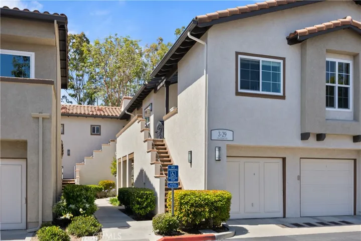 29 Via Ermitas, Rancho Santa Margarita, California 92688