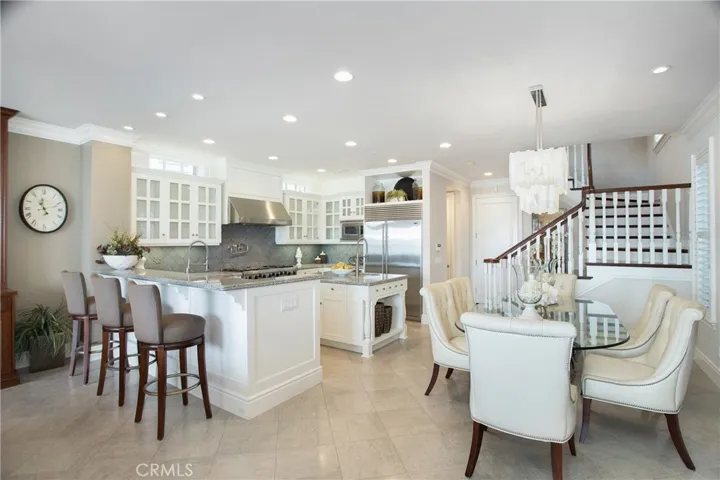 421 E Edgewater Avenue, Newport Beach, California 92661