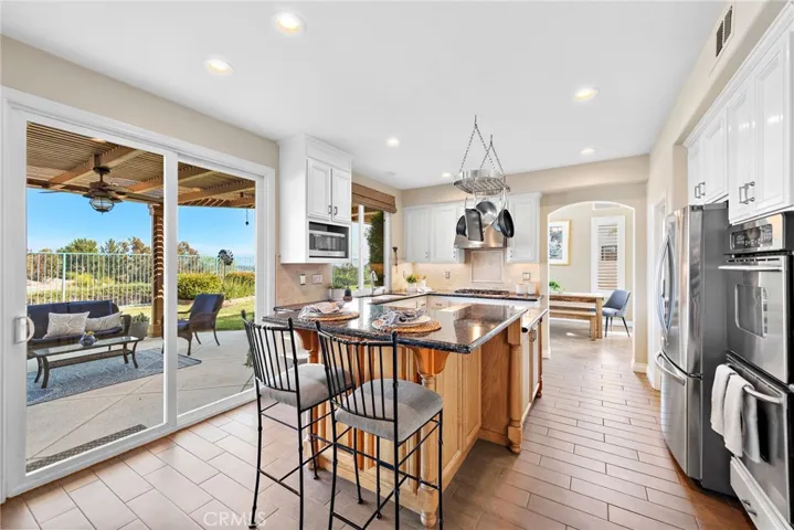 16 Via Belmonte, Rancho Santa Margarita, California 92688