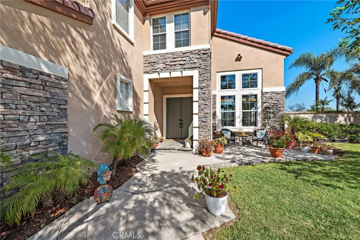 16 Via Belmonte, Rancho Santa Margarita, California 92688