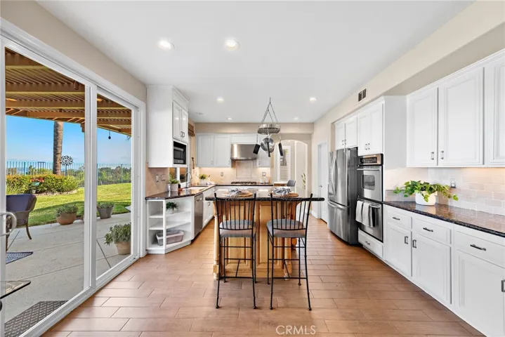 16 Via Belmonte, Rancho Santa Margarita, California 92688