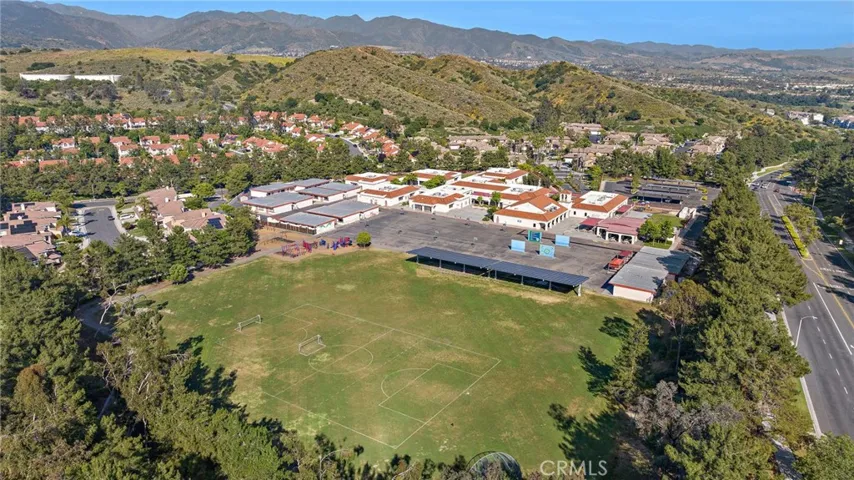 16 Via Belmonte, Rancho Santa Margarita, California 92688
