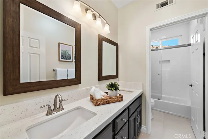 16 Via Belmonte, Rancho Santa Margarita, California 92688