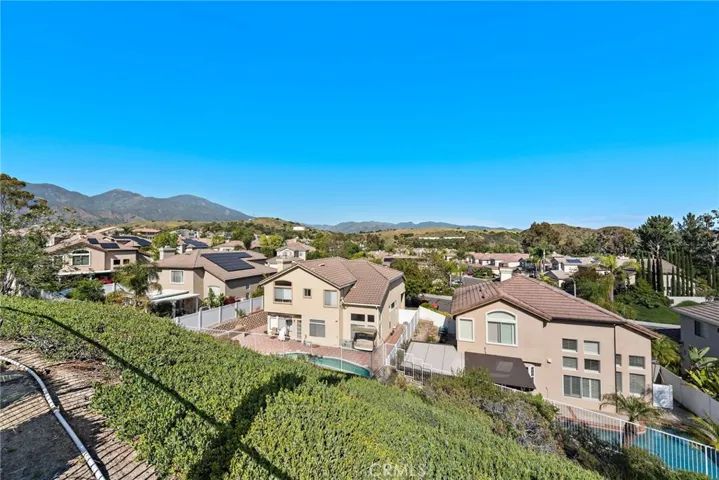 16 Via Belmonte, Rancho Santa Margarita, California 92688