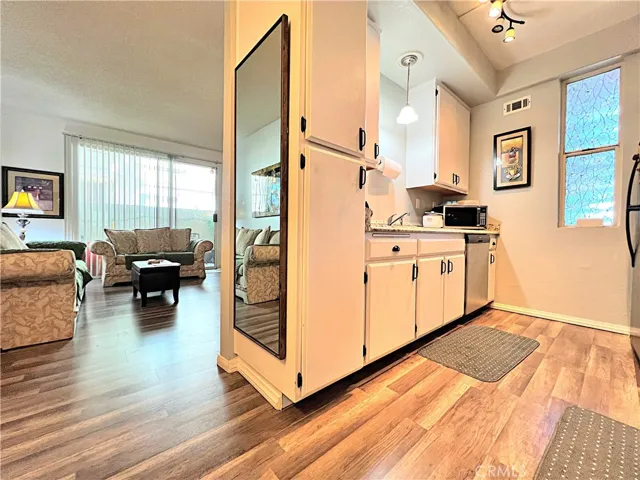 2805 W Avenue K12 141, Lancaster, California 93536