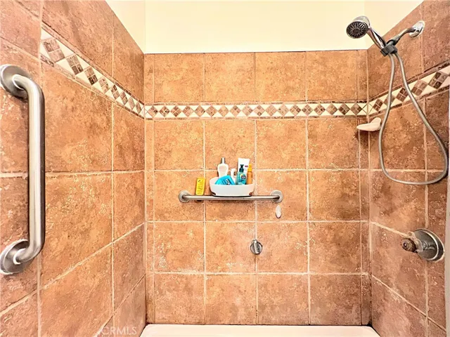 2805 W Avenue K12 141, Lancaster, California 93536