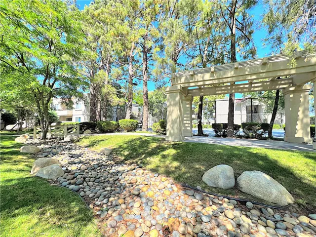 2805 W Avenue K12 141, Lancaster, California 93536