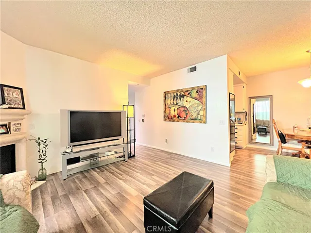 2805 W Avenue K12 141, Lancaster, California 93536