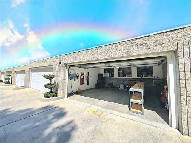 2805 W Avenue K12 141, Lancaster, California 93536