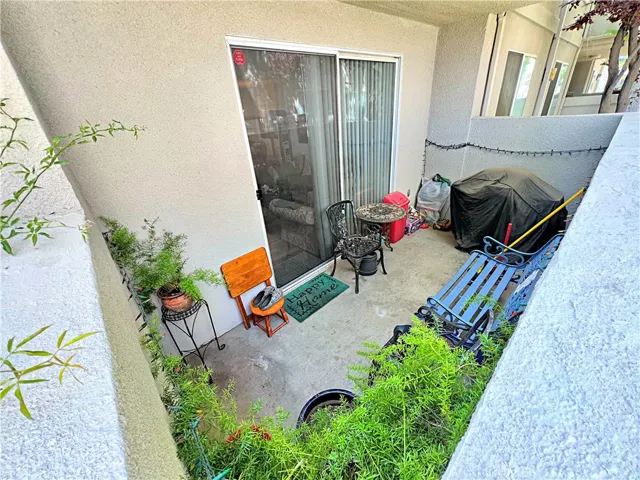 2805 W Avenue K12 141, Lancaster, California 93536
