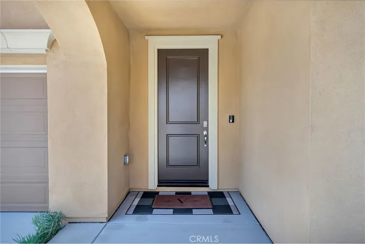 11423 Vista Way, Corona, California 92883