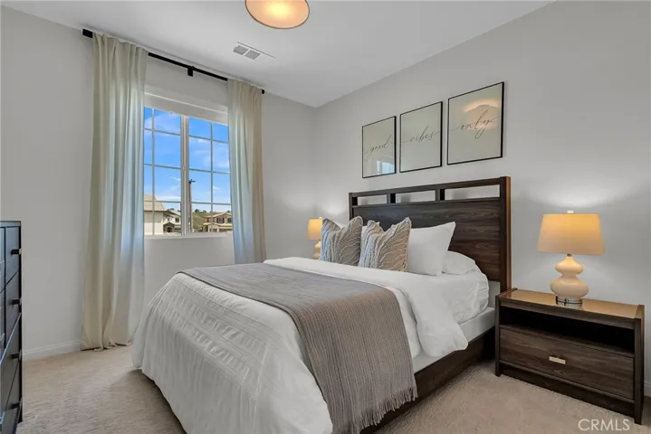 11423 Vista Way, Corona, California 92883