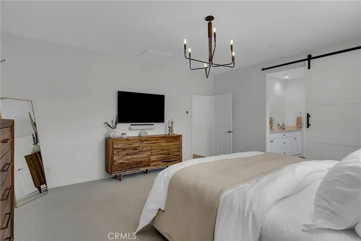 11423 Vista Way, Corona, California 92883