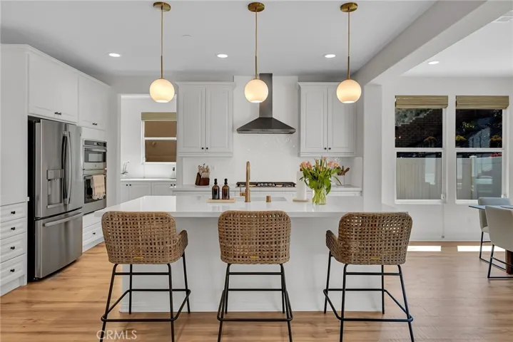 11423 Vista Way, Corona, California 92883