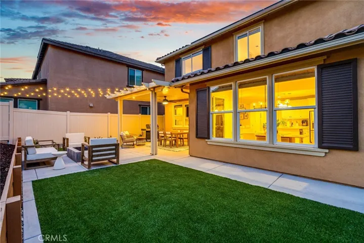 11423 Vista Way, Corona, California 92883