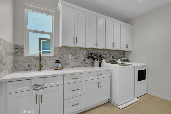 11423 Vista Way, Corona, California 92883