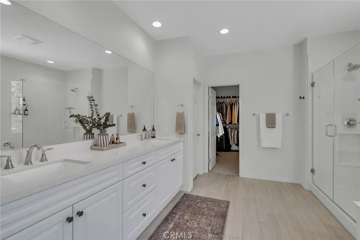 11423 Vista Way, Corona, California 92883
