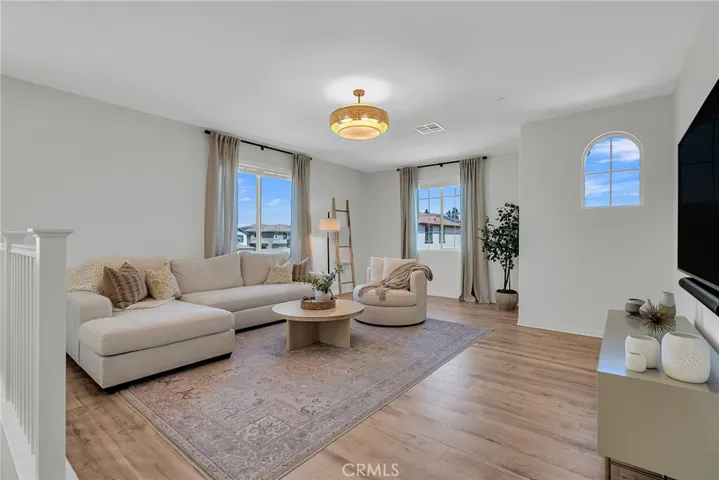 11423 Vista Way, Corona, California 92883