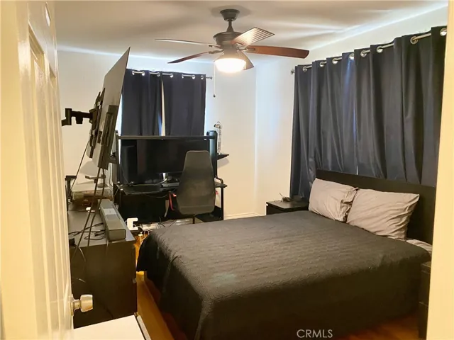 1st floor bedroom 2